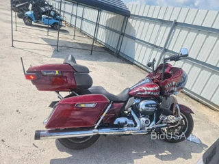 HARLEY-DAVIDSON FLTRU