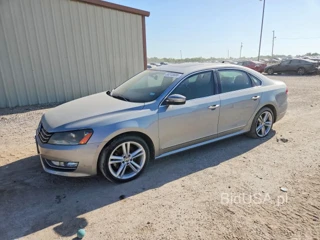 VOLKSWAGEN PASSAT SEL