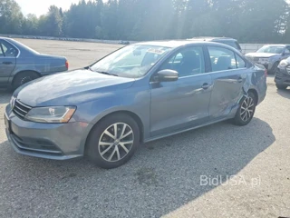 VOLKSWAGEN JETTA SE