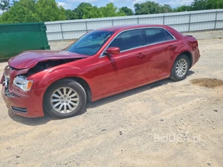 CHRYSLER 300