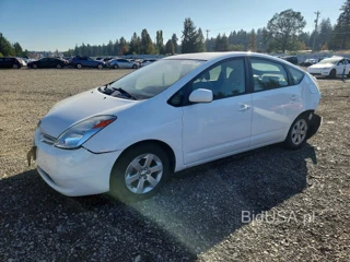 TOYOTA PRIUS BASE