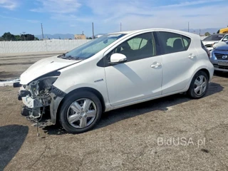 TOYOTA PRIUS C TWO