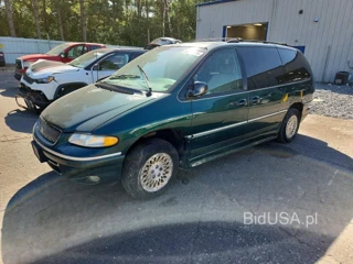 CHRYSLER TOWN & COUNTRY LXI