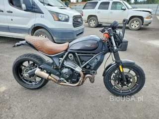 DUCATI SCRAMBLER DESERT SLED