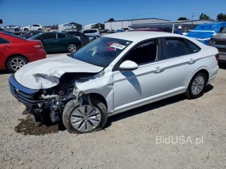 VOLKSWAGEN JETTA S