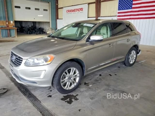 VOLVO XC60 T5 PLATINUM
