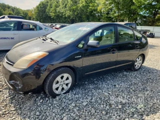 TOYOTA PRIUS BASE