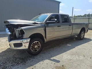 RAM 2500 TRADESMAN