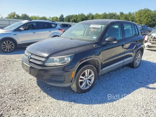 VOLKSWAGEN TIGUAN S