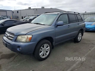 TOYOTA HIGHLANDER HYBRID