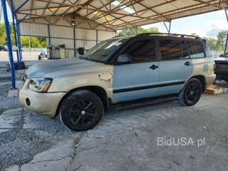 TOYOTA HIGHLANDER HYBRID