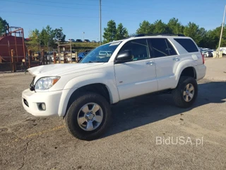 TOYOTA 4RUNNER SR5