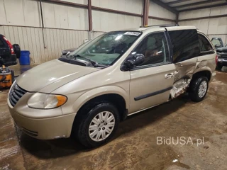 CHRYSLER TOWN & COUNTRY LX