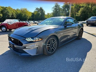 FORD MUSTANG GT