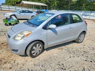 TOYOTA YARIS BASE
