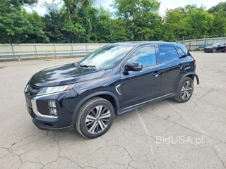 MITSUBISHI OUTLANDER SPORT SE