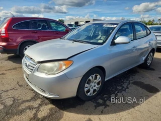HYUNDAI ELANTRA GLS