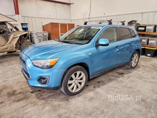 MITSUBISHI OUTLANDER SPORT ES