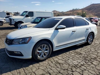 VOLKSWAGEN PASSAT S