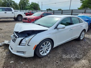 CADILLAC XTS LUXURY COLLECTION