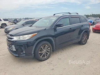 TOYOTA HIGHLANDER XLE