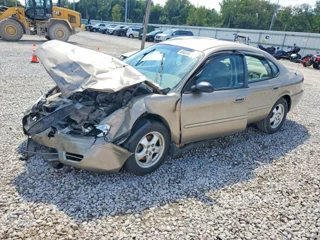 FORD TAURUS SE