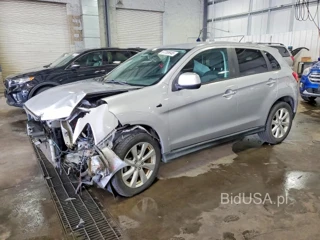 MITSUBISHI OUTLANDER SPORT ES