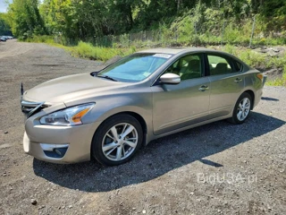 NISSAN ALTIMA 2.5 SV