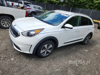 KIA NIRO LX