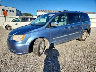 CHRYSLER TOWN & COUNTRY LIMITED