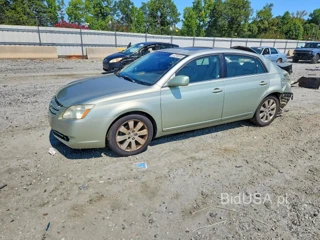 TOYOTA AVALON XLS