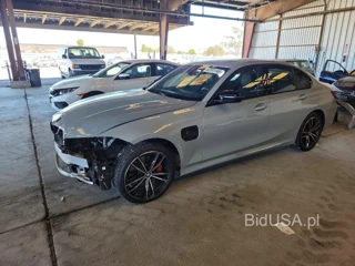 BMW 330E