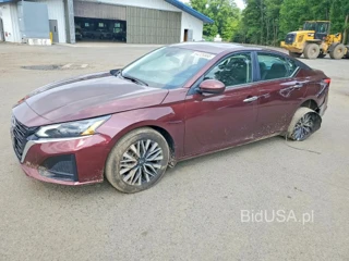 NISSAN ALTIMA SV