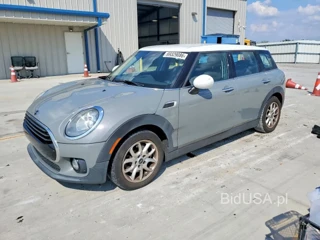 MINI COOPER CLUBMAN