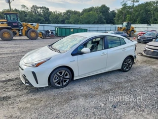 TOYOTA PRIUS LIMITED