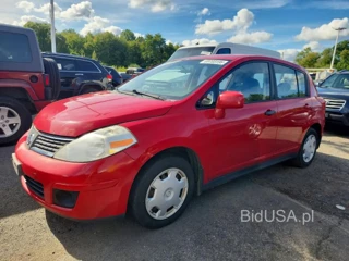 NISSAN VERSA 1.8 S