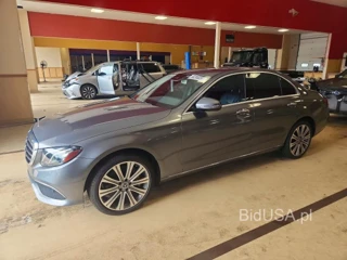 MERCEDES-BENZ E 400 4MATIC