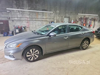 NISSAN ALTIMA S