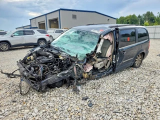 CHRYSLER TOWN & COUNTRY TOURING