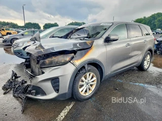 KIA SORENTO LX V6