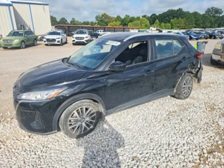 NISSAN KICKS SV