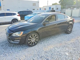 VOLVO S60 PLATINUM