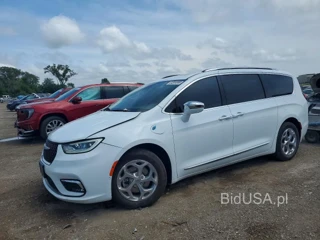 CHRYSLER PACIFICA HYBRID LIMITED