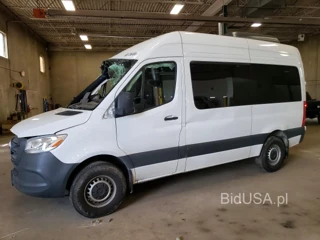 MERCEDES-BENZ SPRINTER 2500
