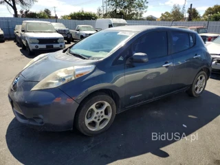 NISSAN LEAF S