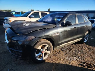 JAGUAR F-PACE PREMIUM