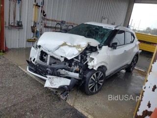 NISSAN KICKS SR