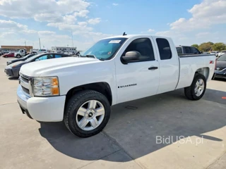 CHEVROLET SILVERADO K1500