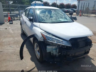 NISSAN NISSAN KICKS S XTRONIC CVT