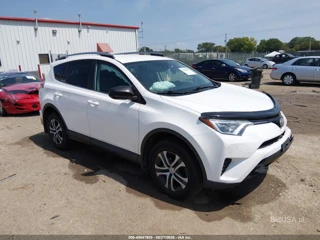TOYOTA TOYOTA RAV4 LE